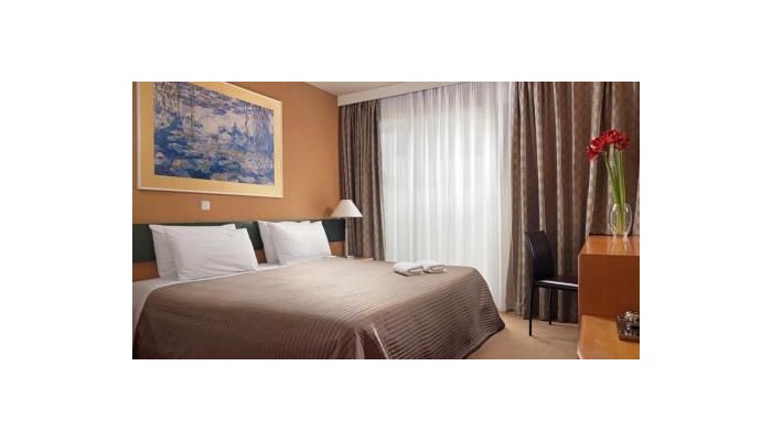 Blazer Suites Hotel poza 2
