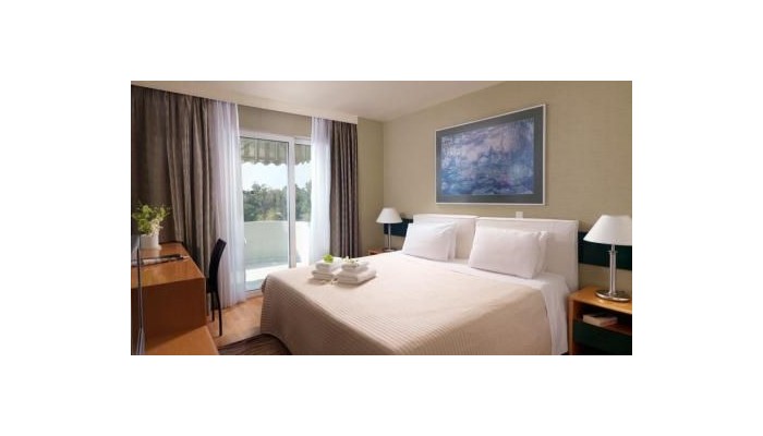 Blazer Suites Hotel poza 4