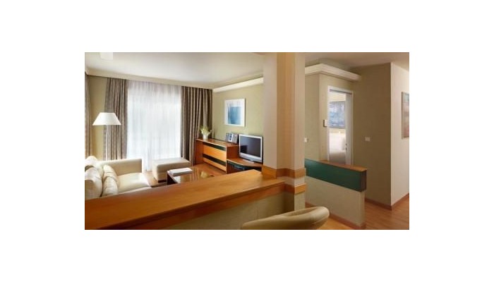 Blazer Suites Hotel poza 20