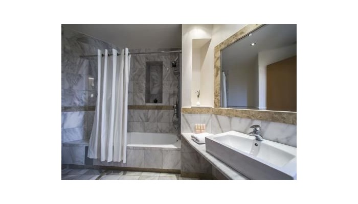 Dekelia Hotel poza 16