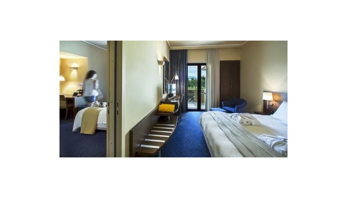 Dekelia Hotel poza 20