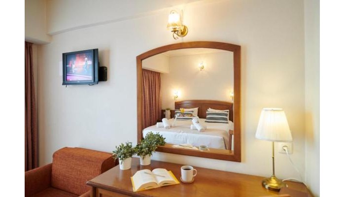 Hotel Crystal City poza 8