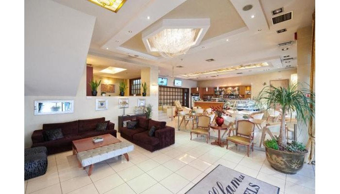 Hotel Crystal City poza 21