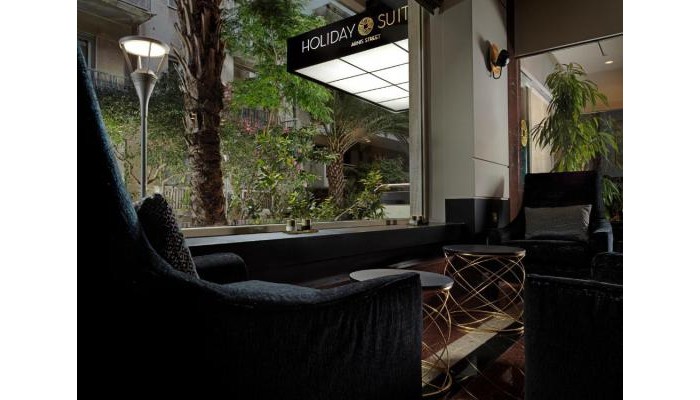 Hotel Holiday Suites poza 1