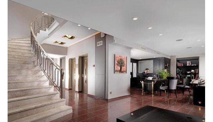 Hotel Holiday Suites poza 3