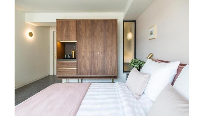 Perianth Hotel poza 9