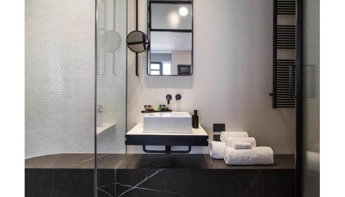 Perianth Hotel poza 15