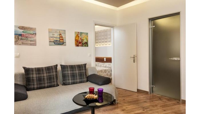Elina Hotel Apartments poza 11