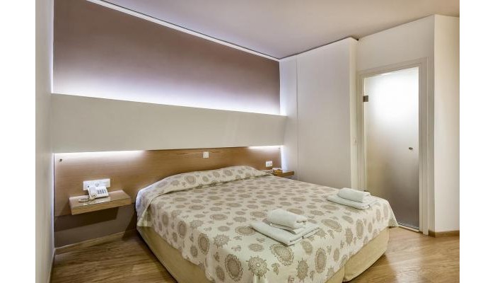 Elina Hotel Apartments poza 12