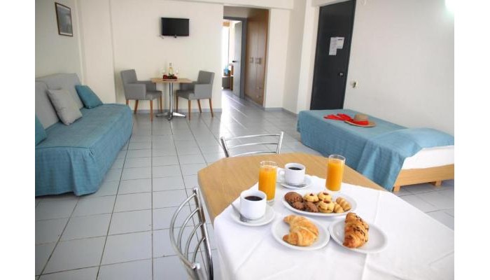 Acropolis Apartments poza 8