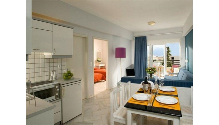 Alantha Apartments poza 4