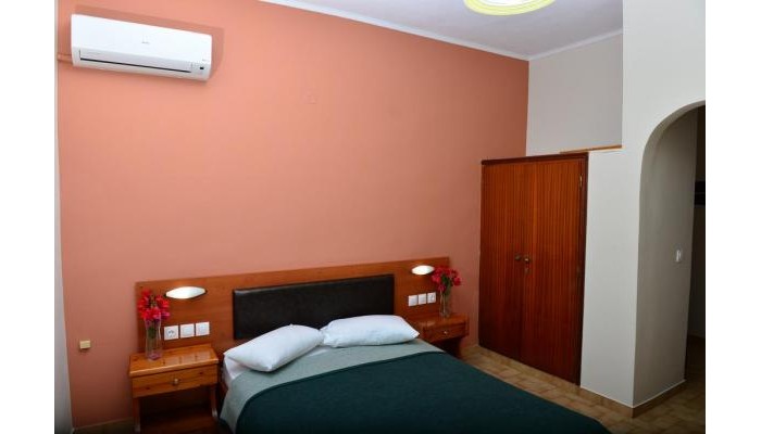 Asteri Studios And Apartments poza 3