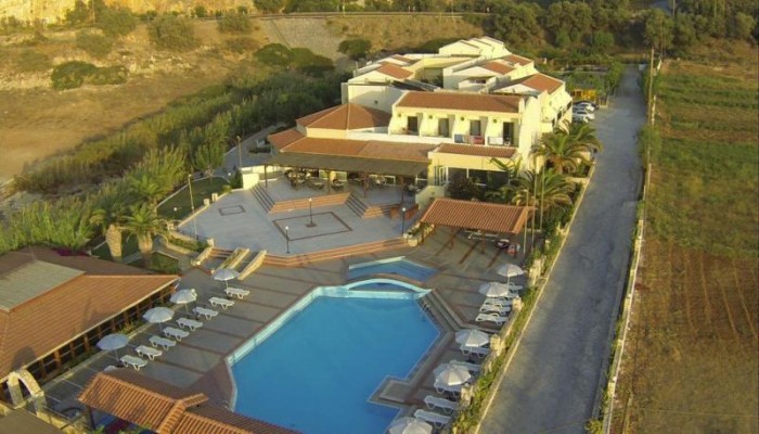 Hotel Begeti Bay poza 2