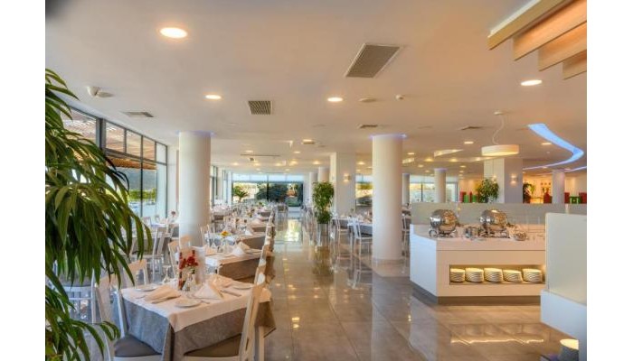 Grand Holiday Resort poza 14