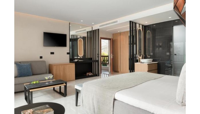 Ikaros Beach Luxury Resort & Spa (Adults Only) poza 1