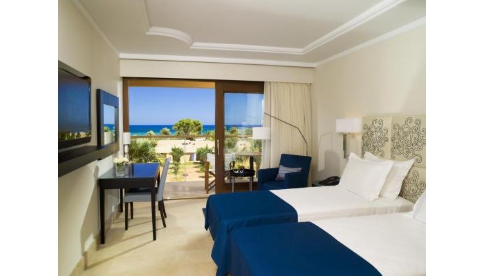 Kernos Beach Hotel & Bungalows poza 16