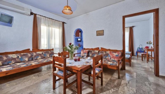 Lia Apartments poza 6