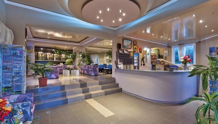 Lia/koukouras Apartments poza 5