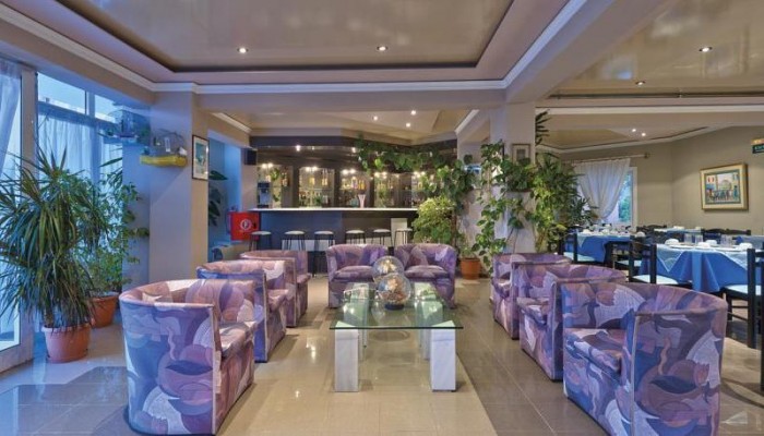 Lia/koukouras Apartments poza 4