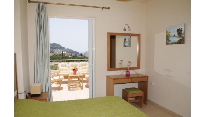 Manolis Apartments poza 6