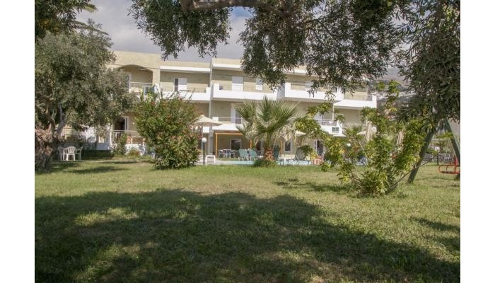 Manolis Apartments poza 1