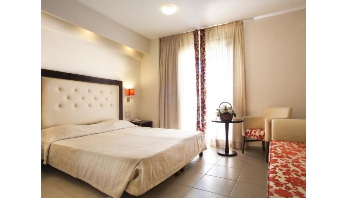 Hotel Chc Marilena poza 4