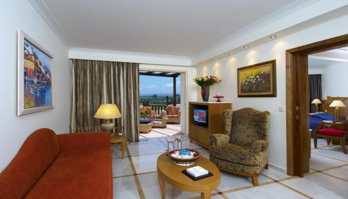 Pilot Beach Resort poza 1