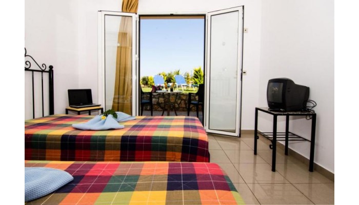 Real Palace Apartments poza 8