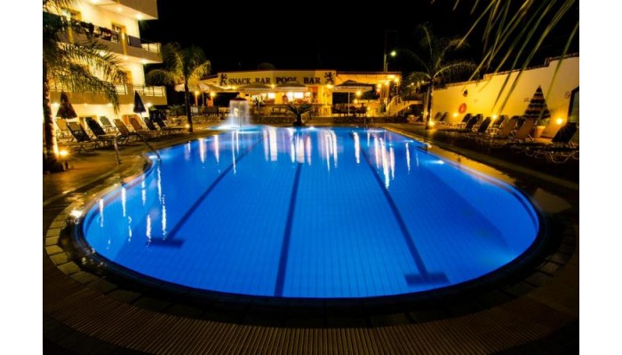 Real Palace Apartments poza 19