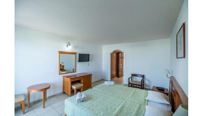 Semiramis Village poza 5