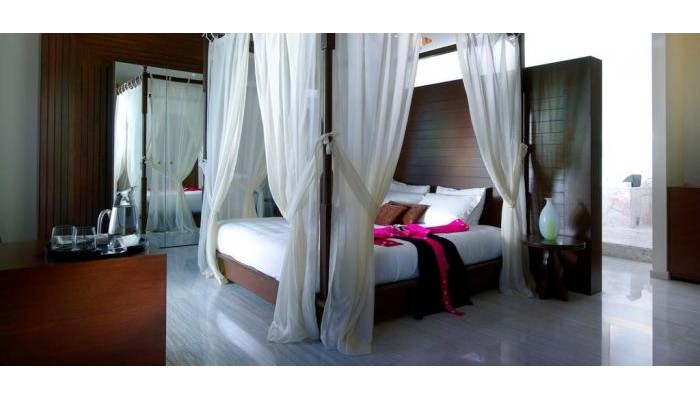 Poza pentru The Royal Blue A Luxury Beach Resort 3465-1552575418 The Royal Blue A Luxury Beach Resort poza 8