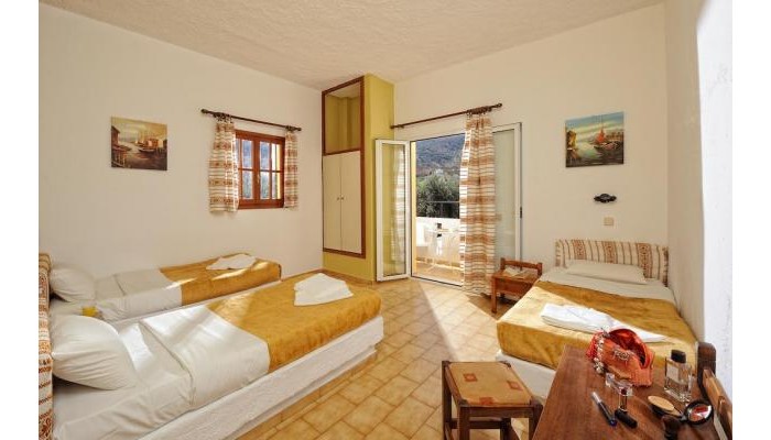 Stelios Apartments poza 5