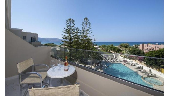 Vantaris Luxury Beach Resort poza 13