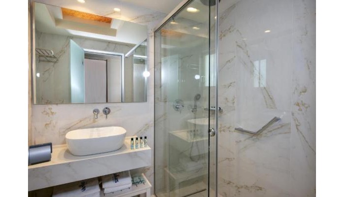 Vantaris Luxury Beach Resort poza 16