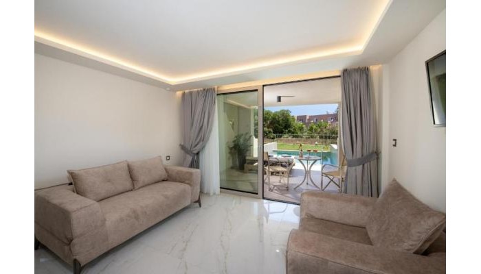 Vantaris Luxury Beach Resort poza 21