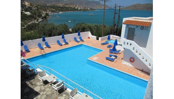 Selena Village poza 1