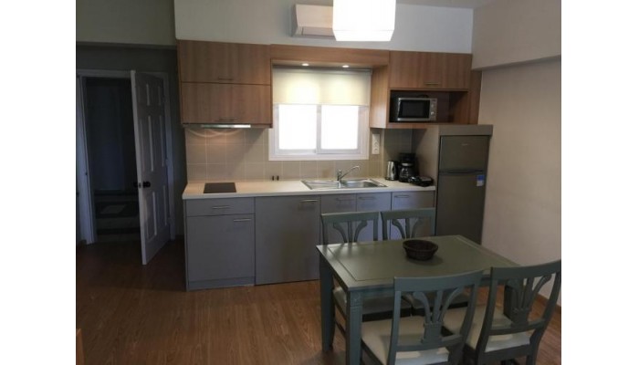 Trefon Hotel Apartments poza 2