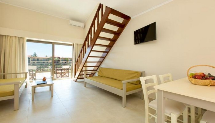 Trefon Hotel Apartments poza 5
