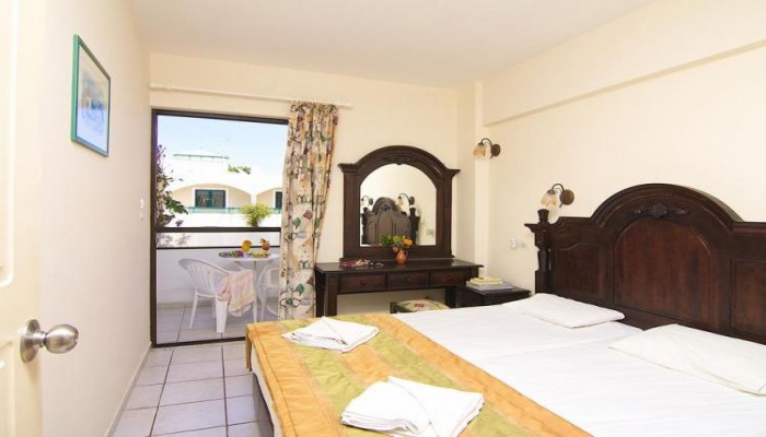 Trefon Hotel Apartments poza 6