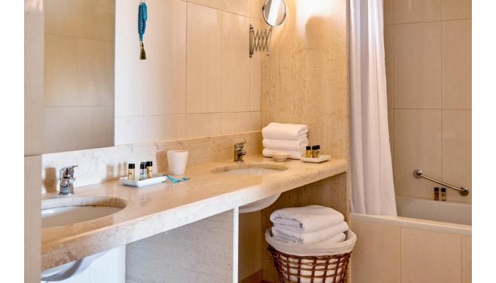 Village Heights Resort poza 17