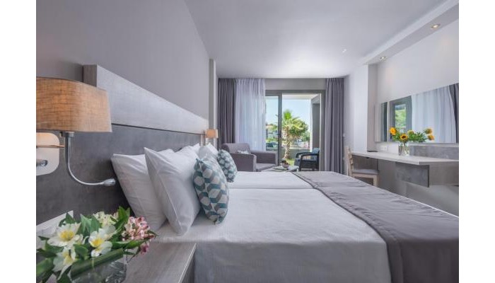 Dionyssos Hotel & Apartments poza 7