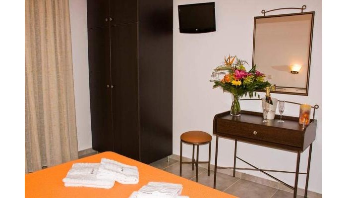 Agnanti Studios poza 19