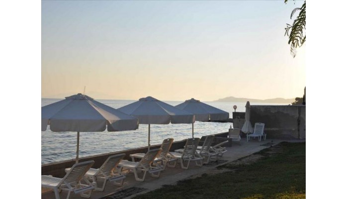 Alexandros Apartments poza 5