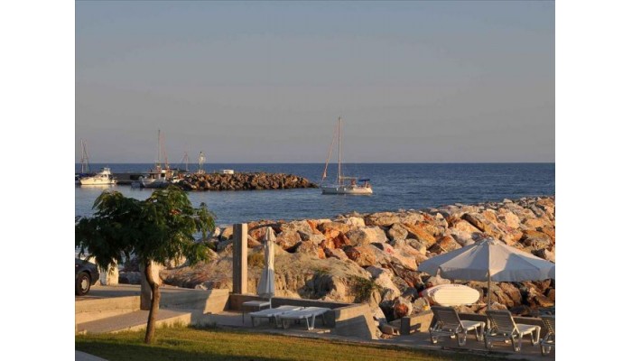 Alexandros Apartments poza 2