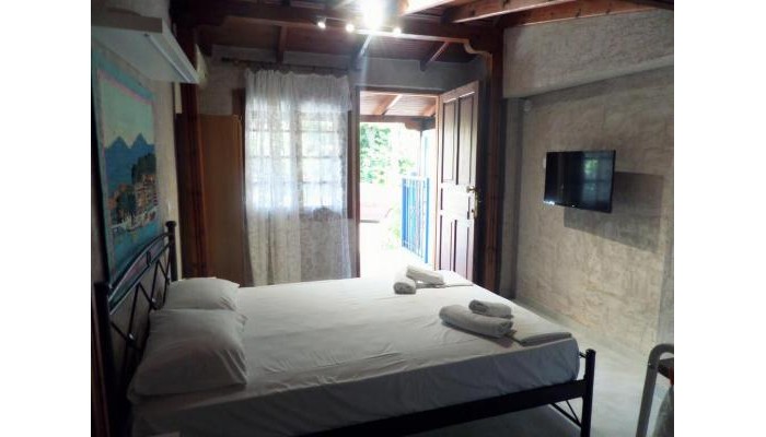 Artemis Studios & Apartments poza 14