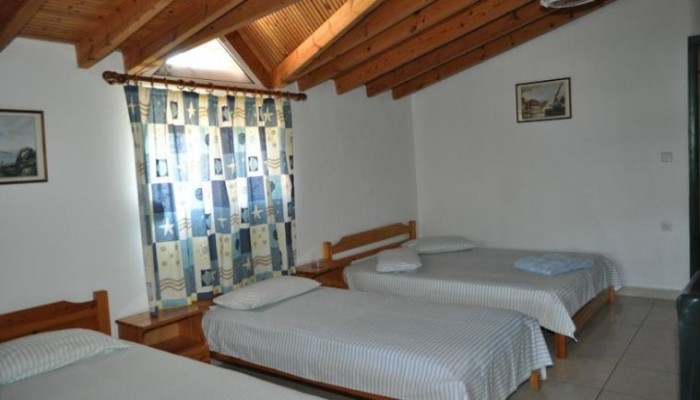 Castro Studios poza 7