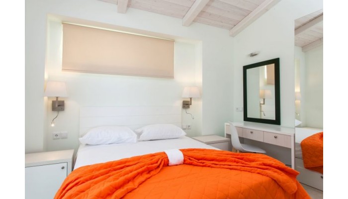 Elpiniki Luxury Apartments poza 2