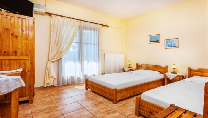 Karnagio Apartments poza 2