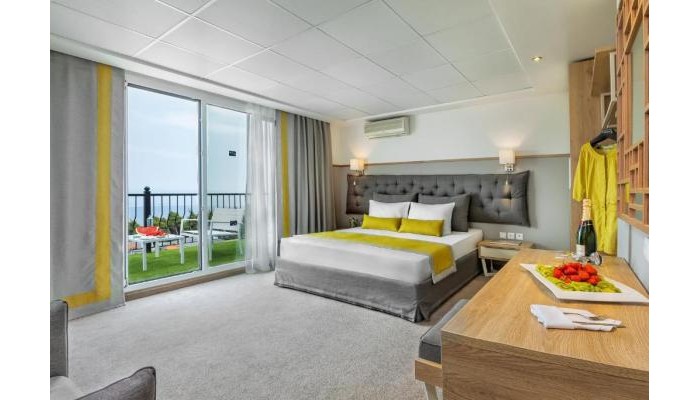 Hotel Kriopigi poza 1