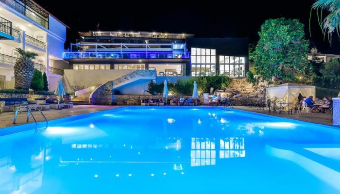 Hotel Kriopigi poza 2